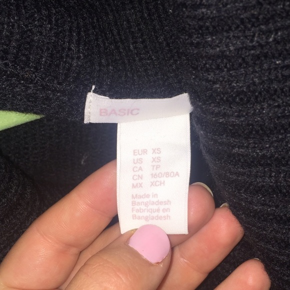 H&M knit black dress - Picture 2 of 2