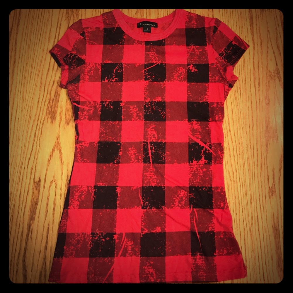 Forever 21 XXI Red Black Check Graphic T-Shirt Top
