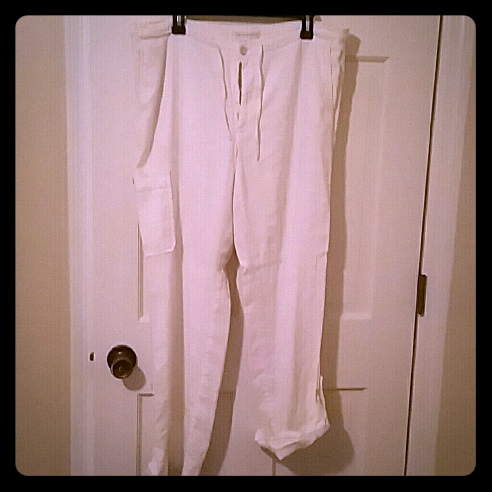 Banana Republic white stretch linen cargo pant