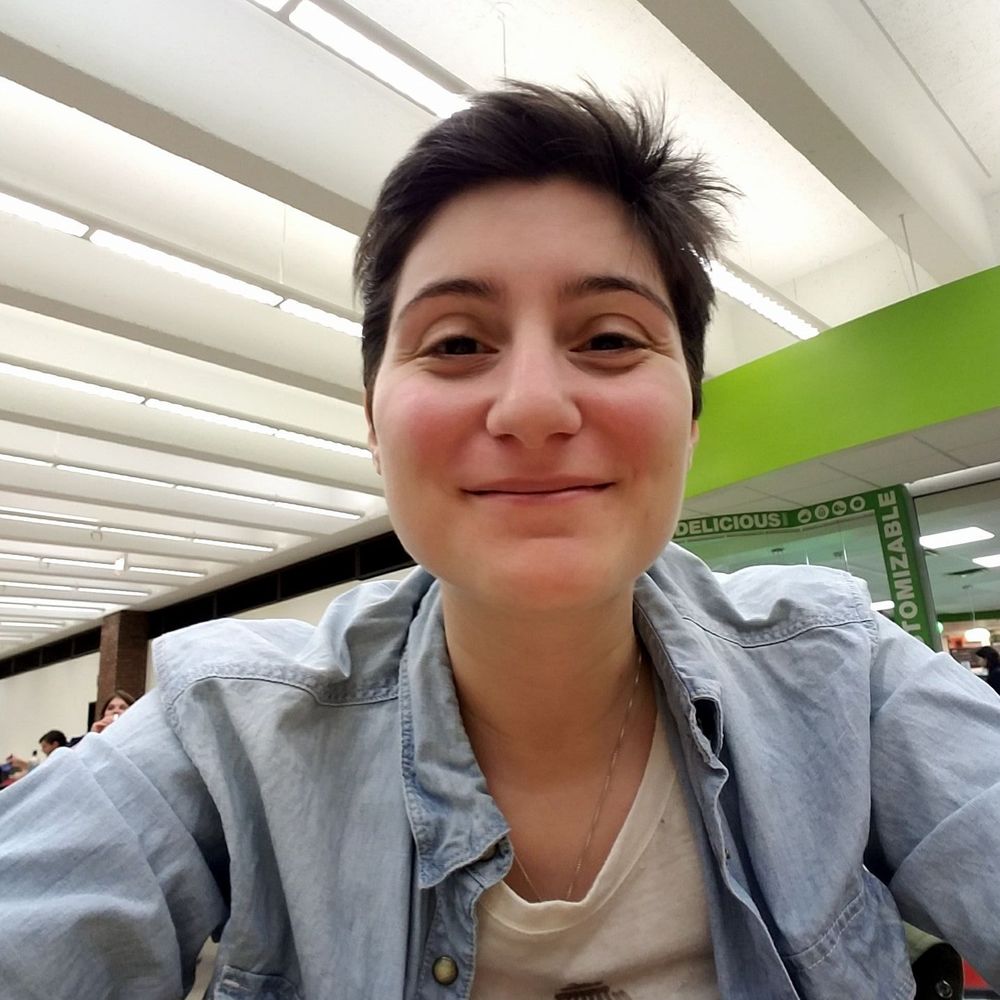 Meet your Posher, Hannah