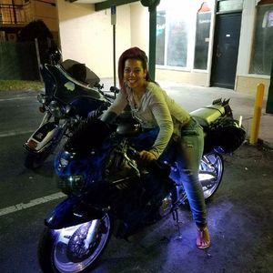 Meet your Posher, Casey