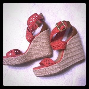 Steve Madden Coral Wedges