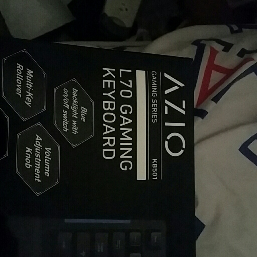 Azio L70 gaming keyboard kb501