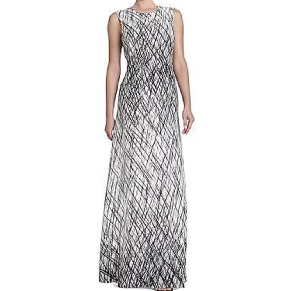 NWT Chloey Cutout Print Crepe Gown by
BCBGMAXAZRIA