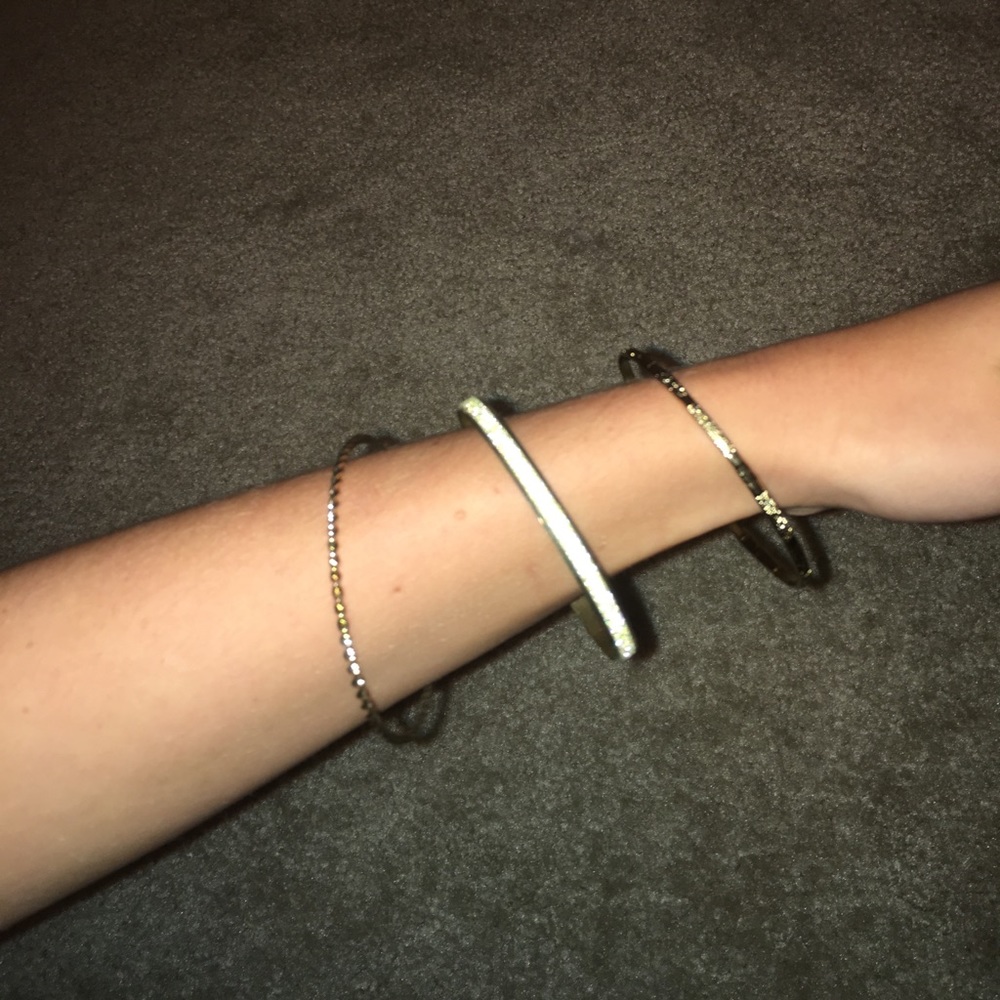 Bracelets - Picture 3 of 3