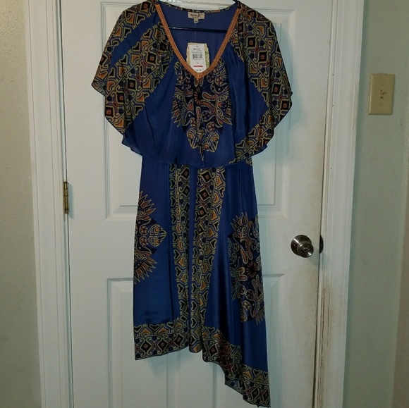 NWT Asymmetrical Dress 🛒🛒 CLOSET CLEAR OUT - Picture 1 of 3