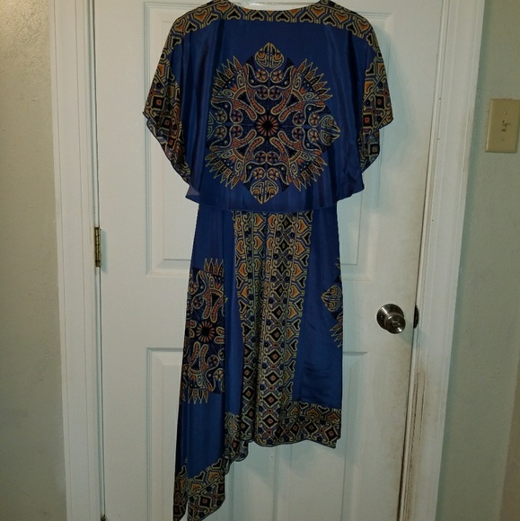 NWT Asymmetrical Dress 🛒🛒 CLOSET CLEAR OUT - Picture 3 of 3