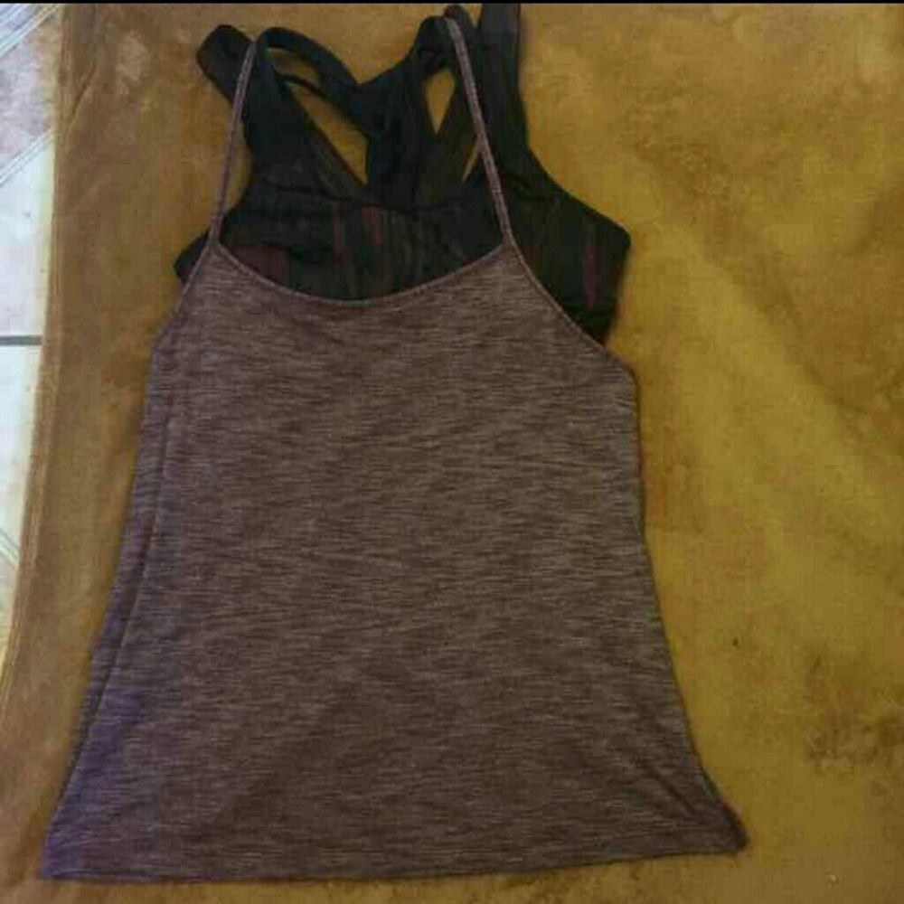 Lululemon top size 6