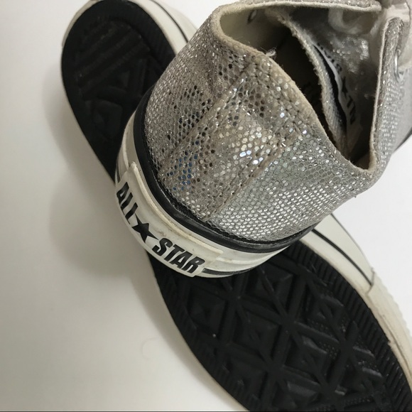 silver sparkly converse