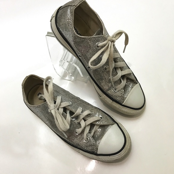 Converse Glitter Silver Chuck Taylor Lo Sneakers - Picture 2 of 7