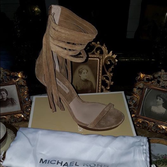 Michael Kors Daphne Fringe High Heels - Picture 4 of 7