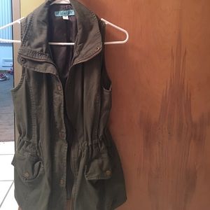 Army green vest