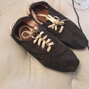 Tom's espadrilles men's size 9.5