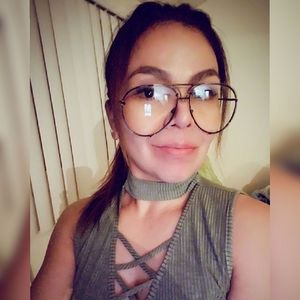 Meet your Posher, Cecilia