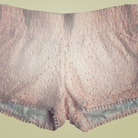 Tinseltown Pants - 💥Sale! Lace shorts