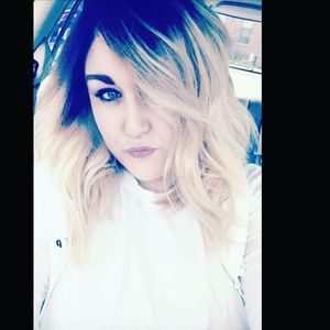 Meet your Posher, Janessa