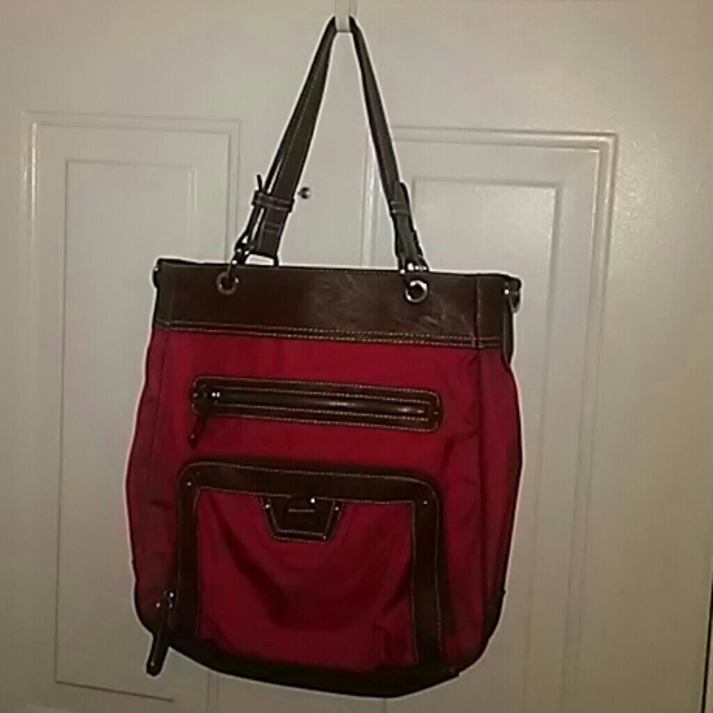 Lot's of pockets bag