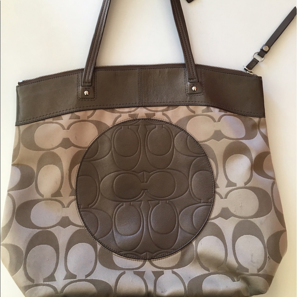 Coach tote!