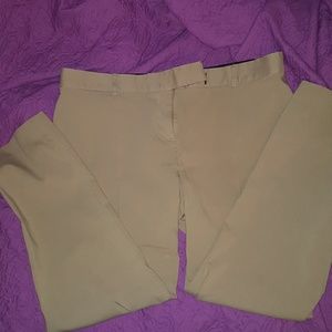 🌼🌷Plus size woman's pants🌷🌼