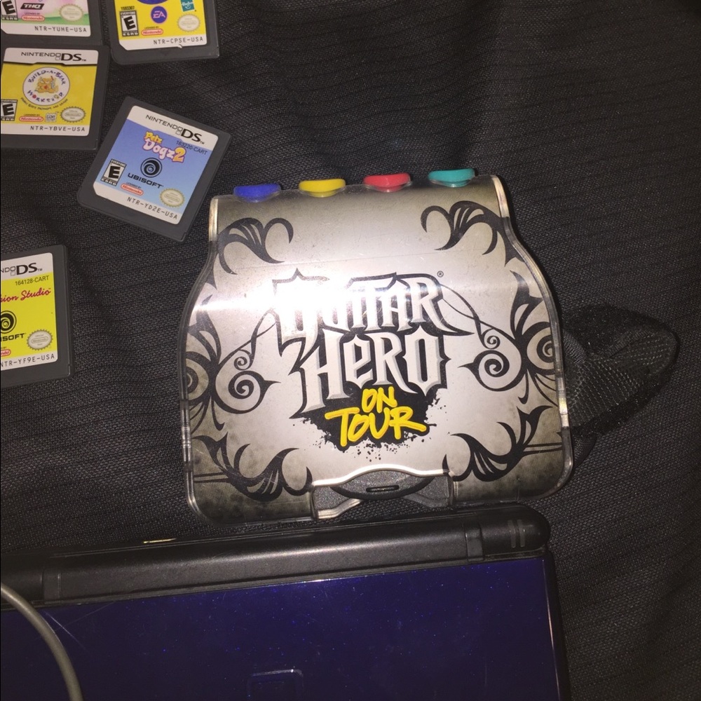 Nintendo D.S - Picture 3 of 7
