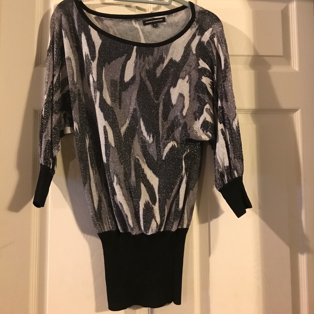 Express Design Studio Top