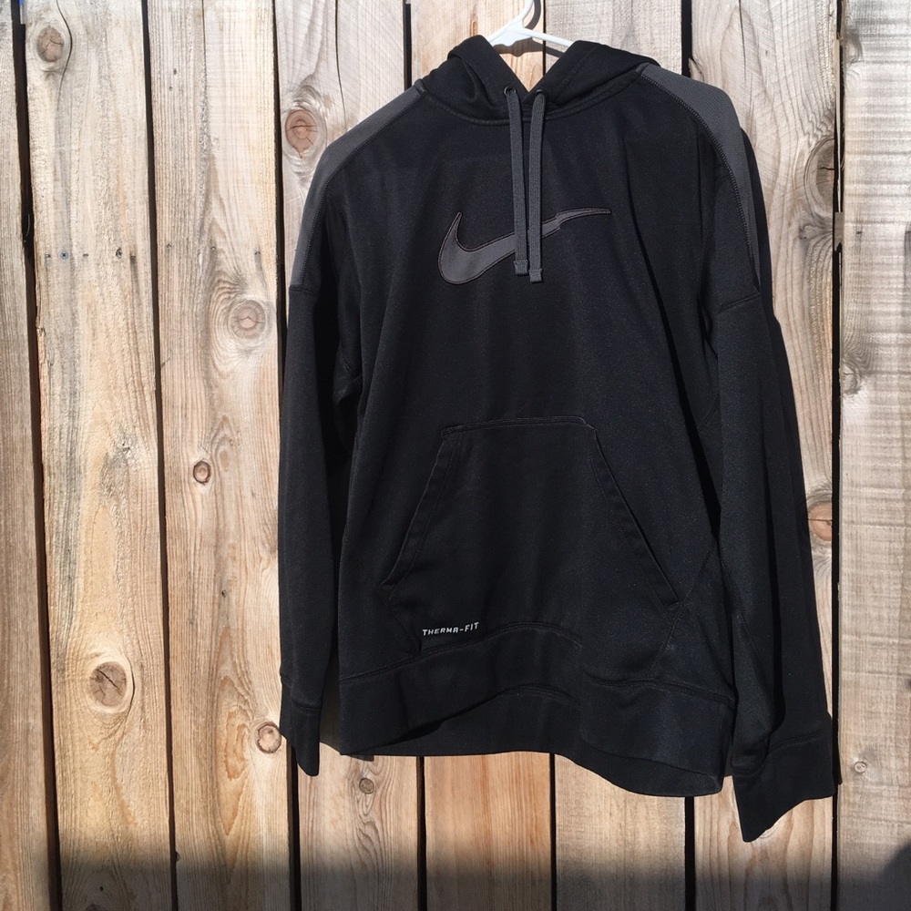 Nike Therma-Fit Sweatshirt