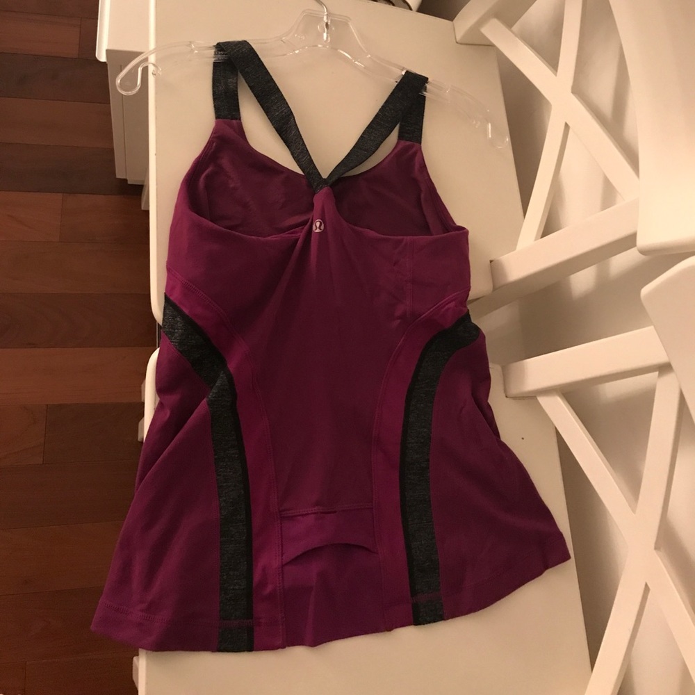 Lululemon Racerback Tank With Built In Bra - Picture 3 of 4
