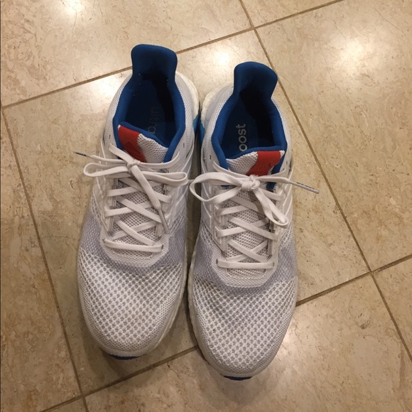 Adidas Ultraboost ST - Picture 3 of 3