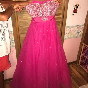 Mori Lee, pink sequined ball gown prom dress!