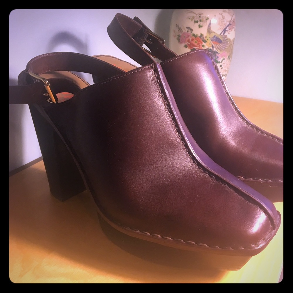 Michael Khors Platform Leather Shoes