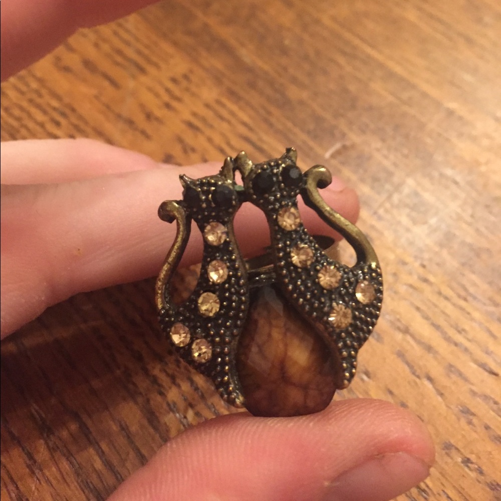 Siamese Cat Ring