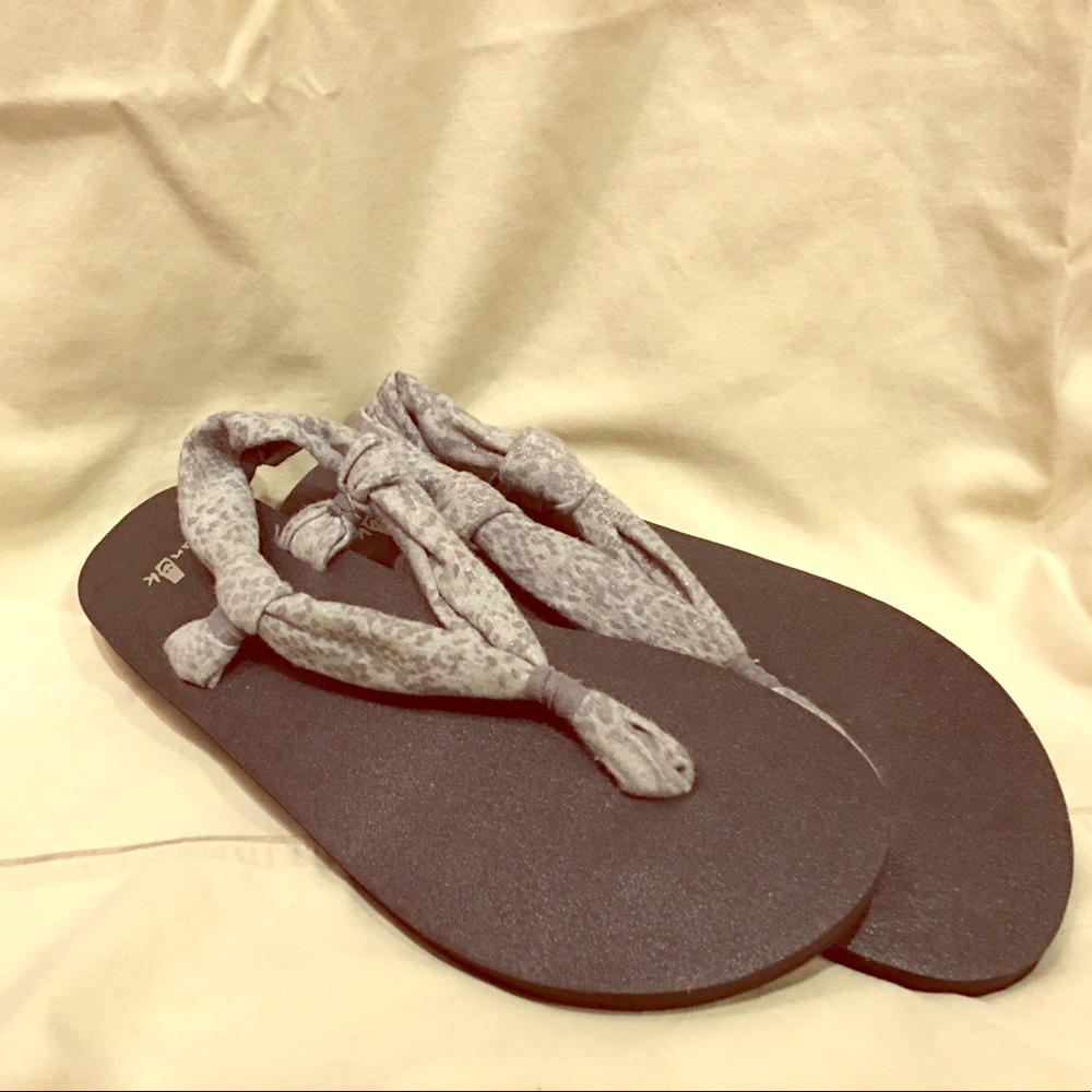 Sanuk flip flops