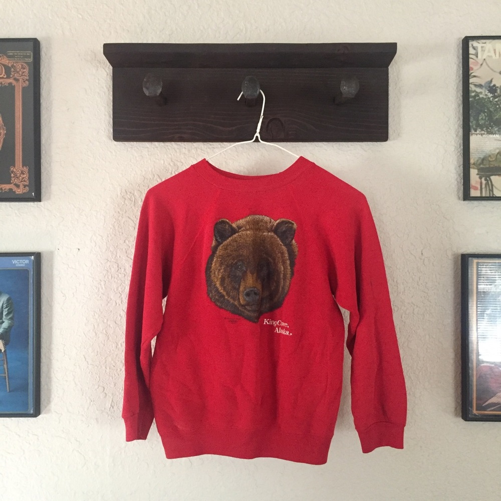 Mini/Cropped Vintage Grizzly Bear Sweatshirt