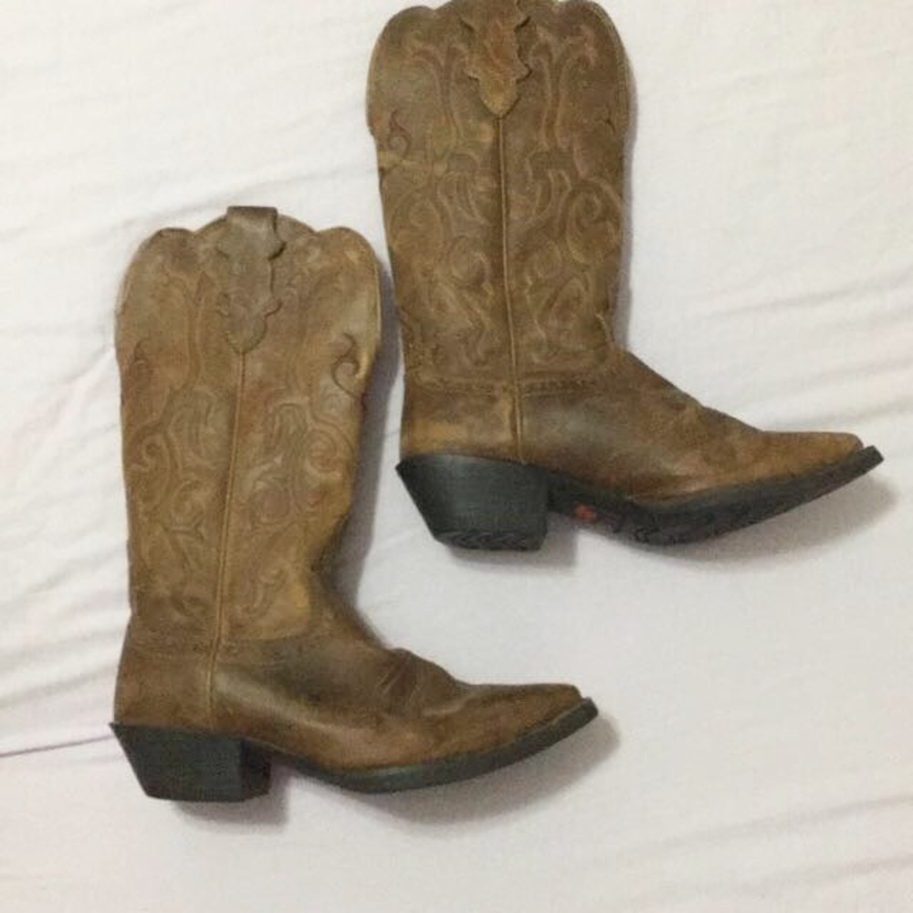 Size 5C Justin brand cowboy boots