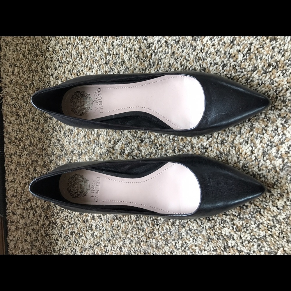 Vince Camuto 8 black heels. Worn once!