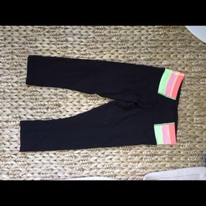 Lulu lemon crop yoga pants