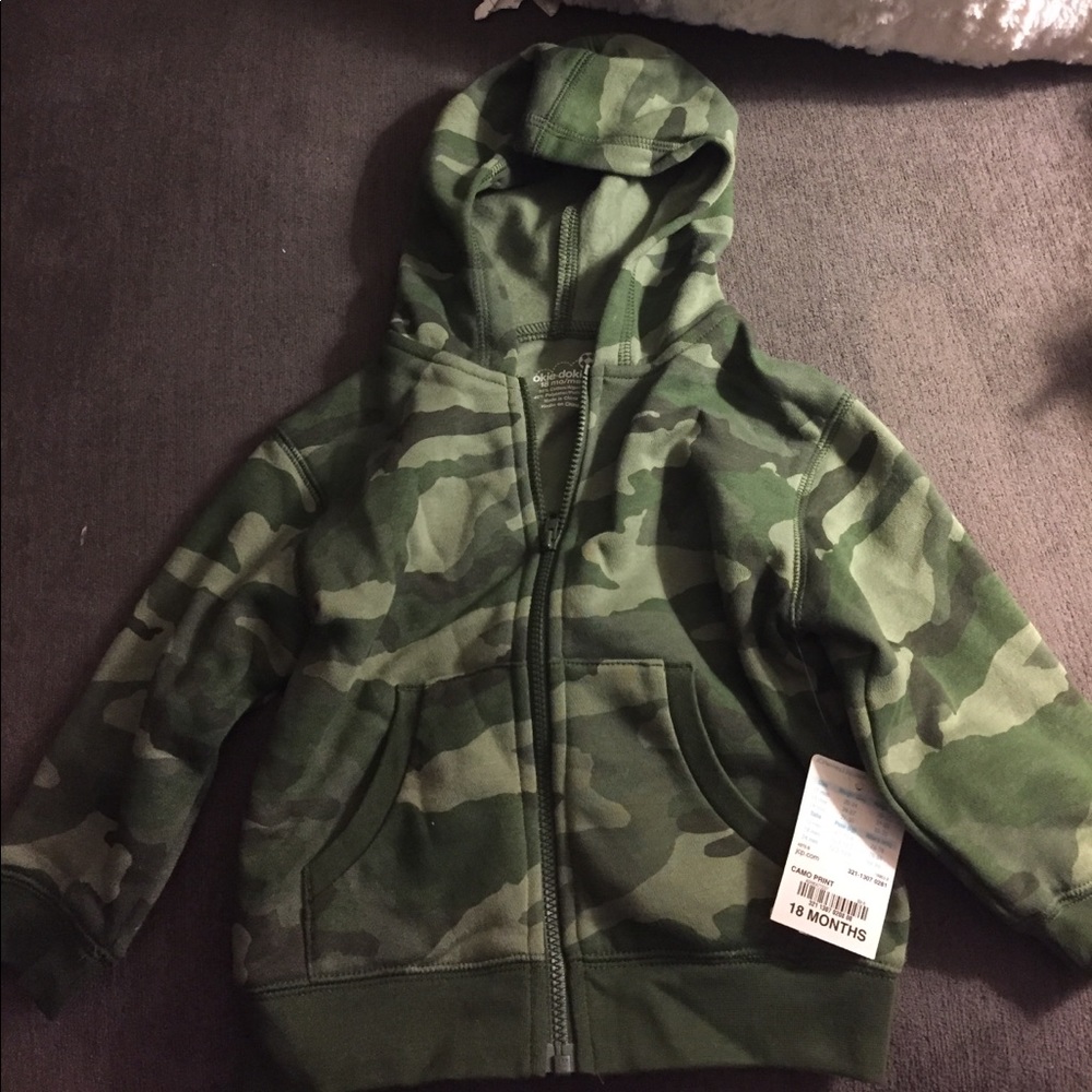 Boy's camo hooded sweatshirt