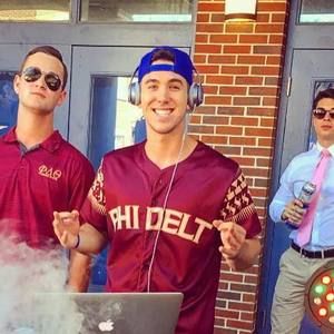 Meet your Posher, Garrett