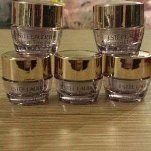 5 Estee Lauder Advanced Time Zone Creme