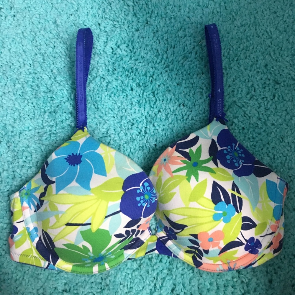 Victoria Secret Bra