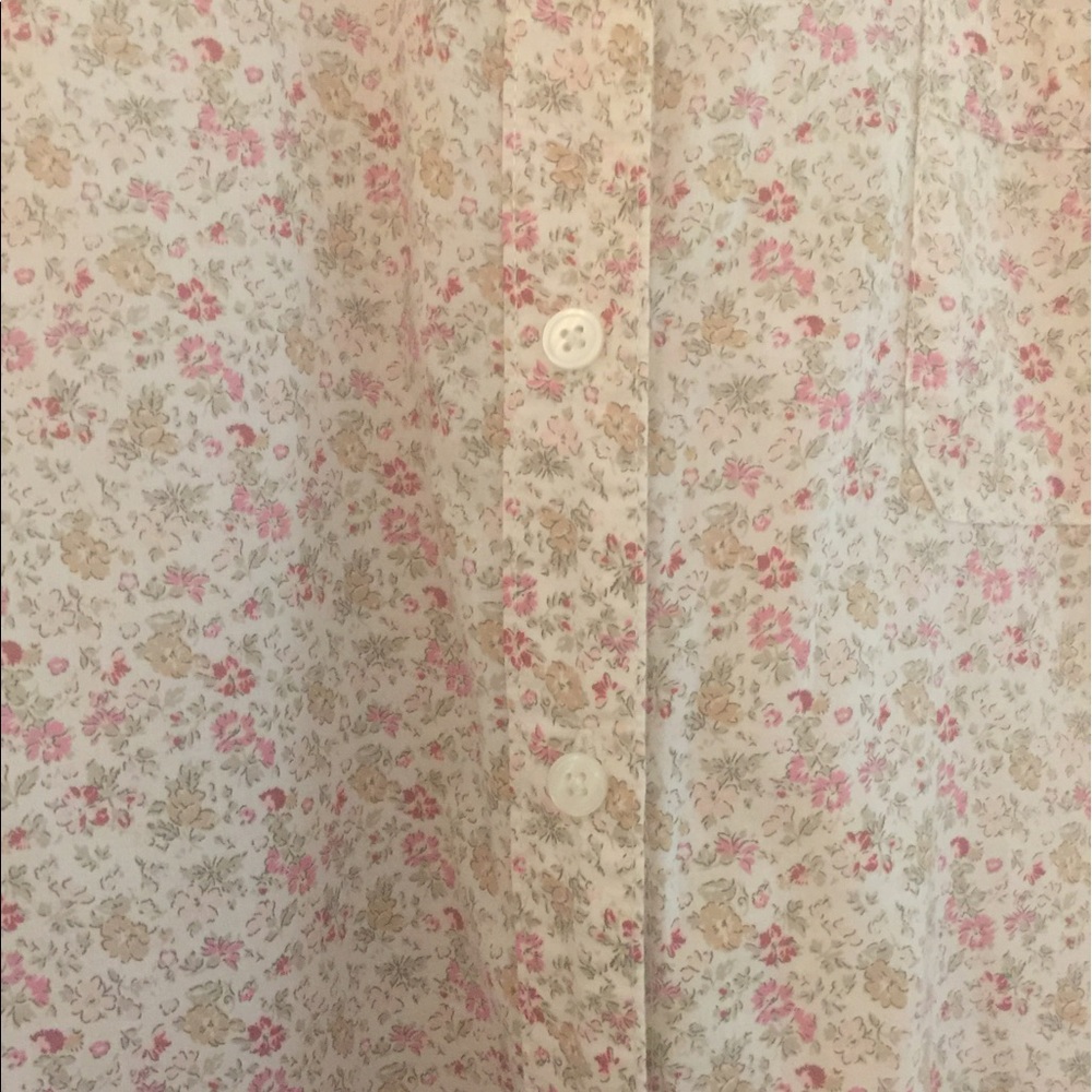 Floral button down shirt - Picture 3 of 3
