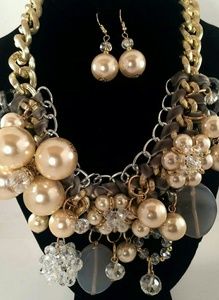 Necklace and Earring Set