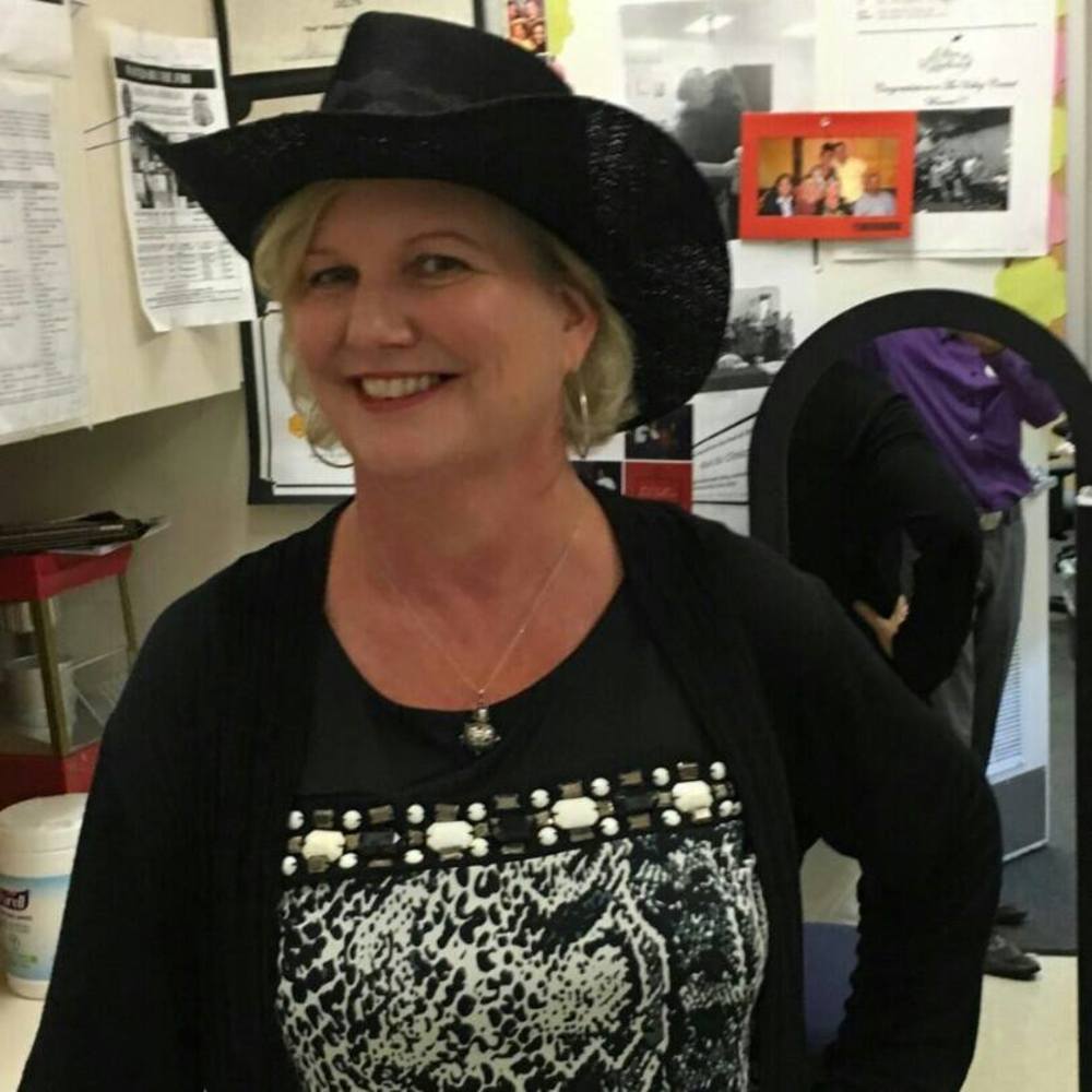 Meet your Posher, Betsy