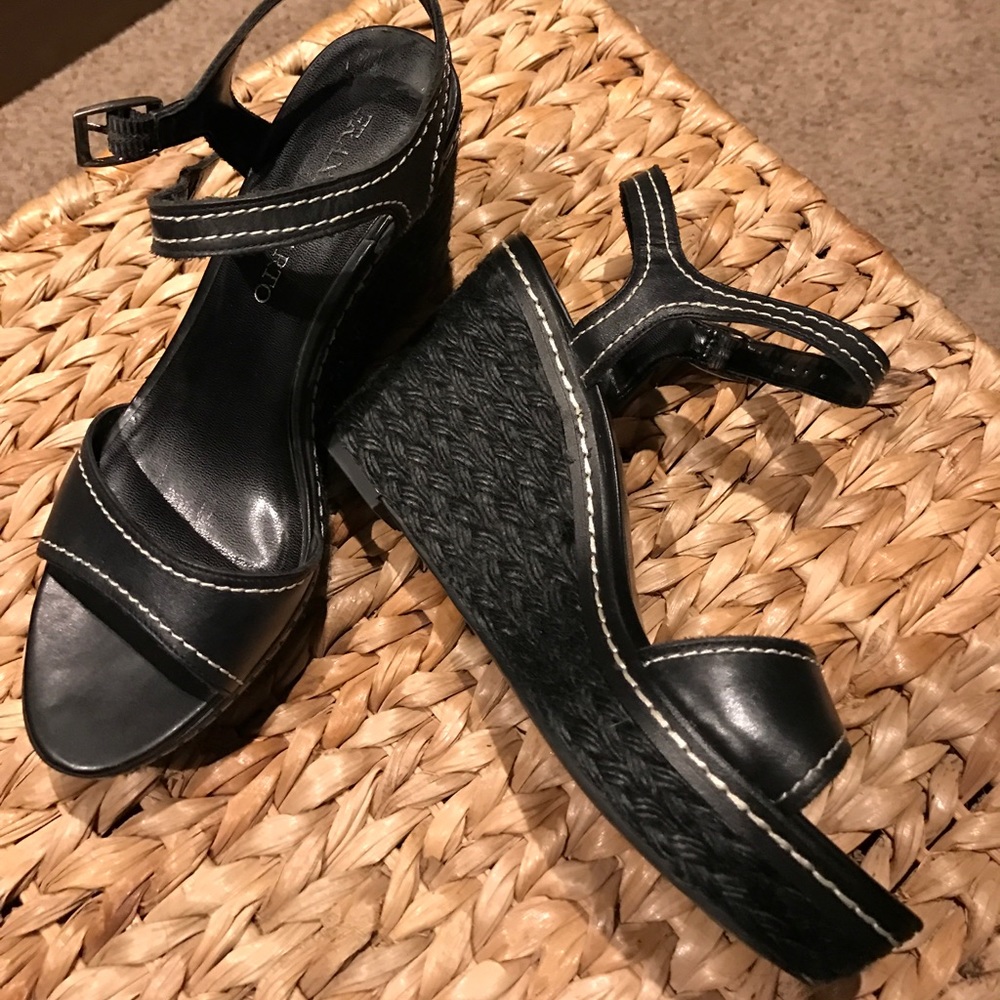 Franco Sarto platform sandals