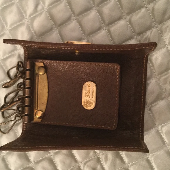 VINTAGE authentic Gucci key ring holder - Picture 2 of 3