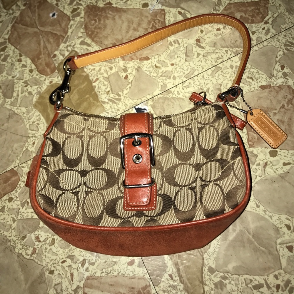 Coach small purse