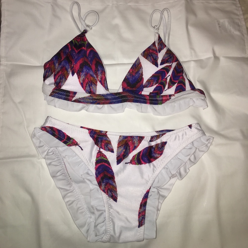 NEW 🌟RUFFLE BIKINI