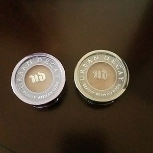 Two Urban Decay single eyeshadows