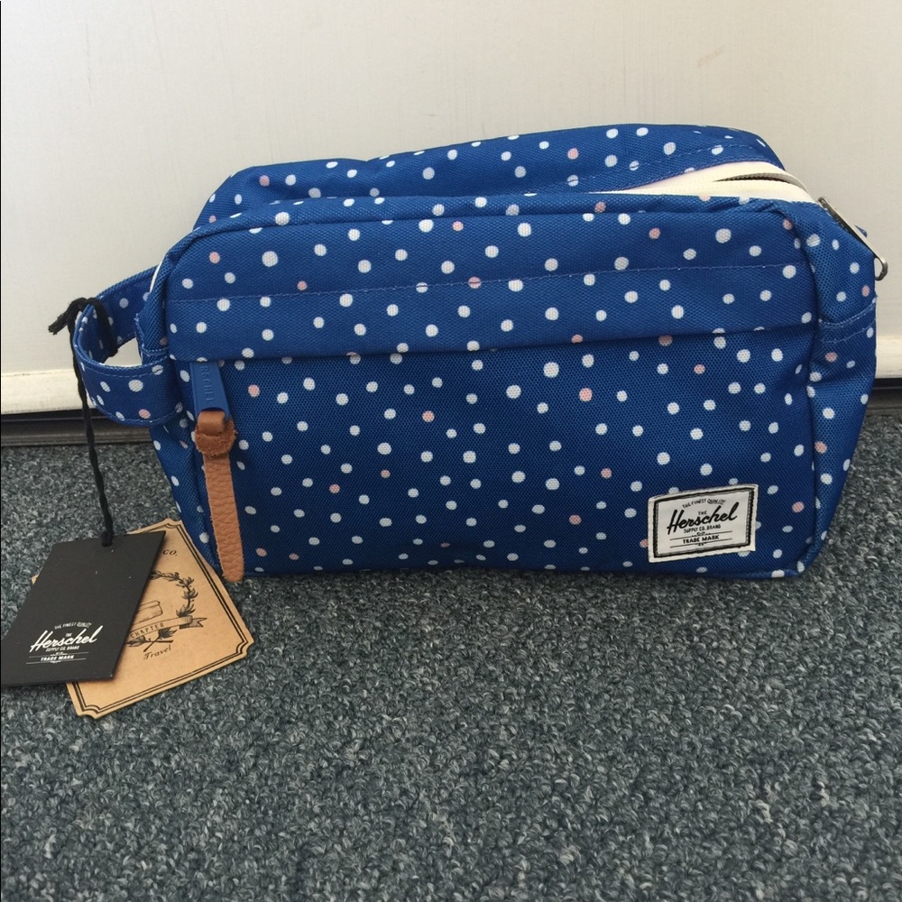 Herschel Travel Kit