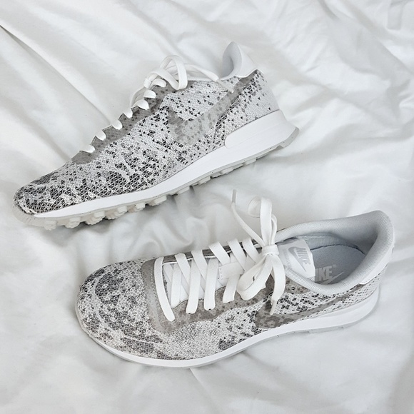 Nike Other - *Reserved 7/5* Nike Internationalist JCQD Jacquard